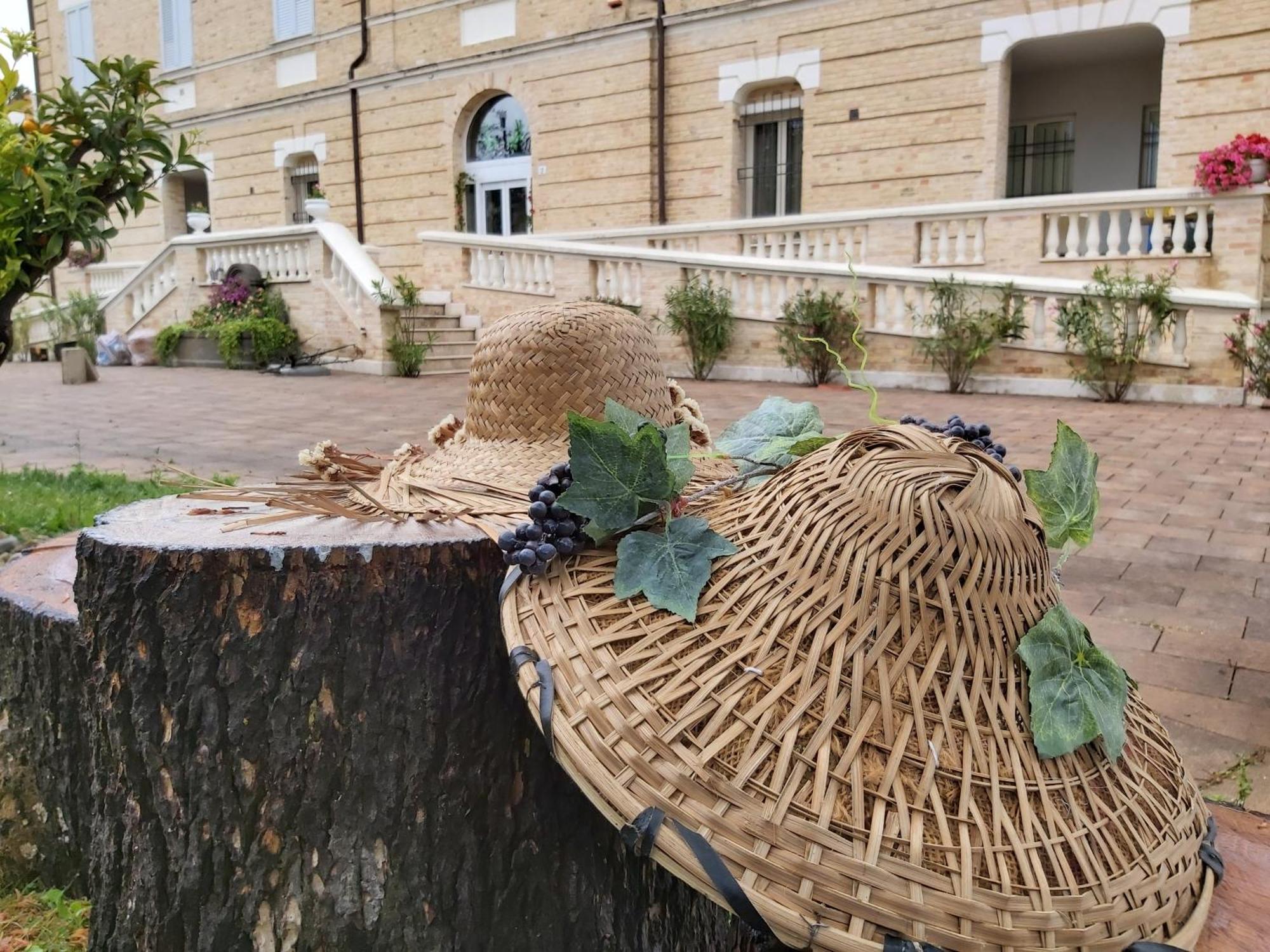 Villa Contessina Cossignano Buitenkant foto