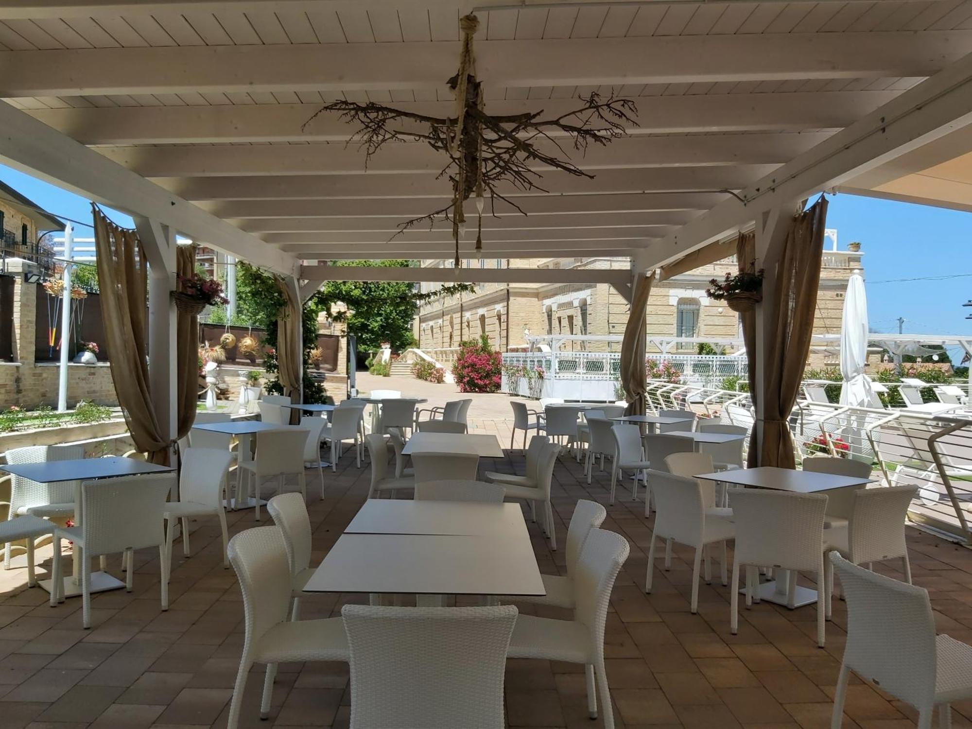 Villa Contessina Cossignano Buitenkant foto